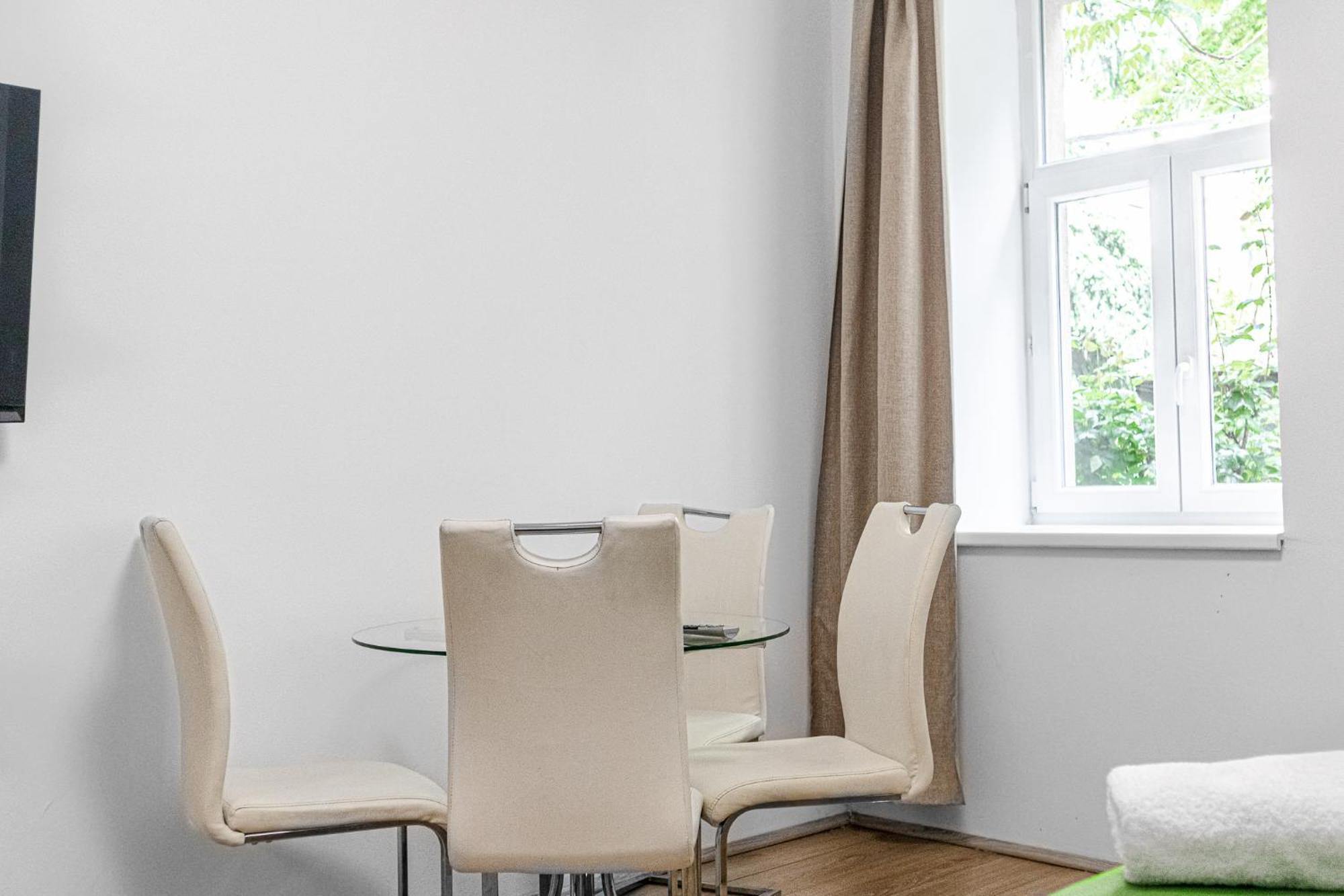 Lovely 2Br Shared Apartment, Enkplatz U3, 15Min To Center Відень Екстер'єр фото