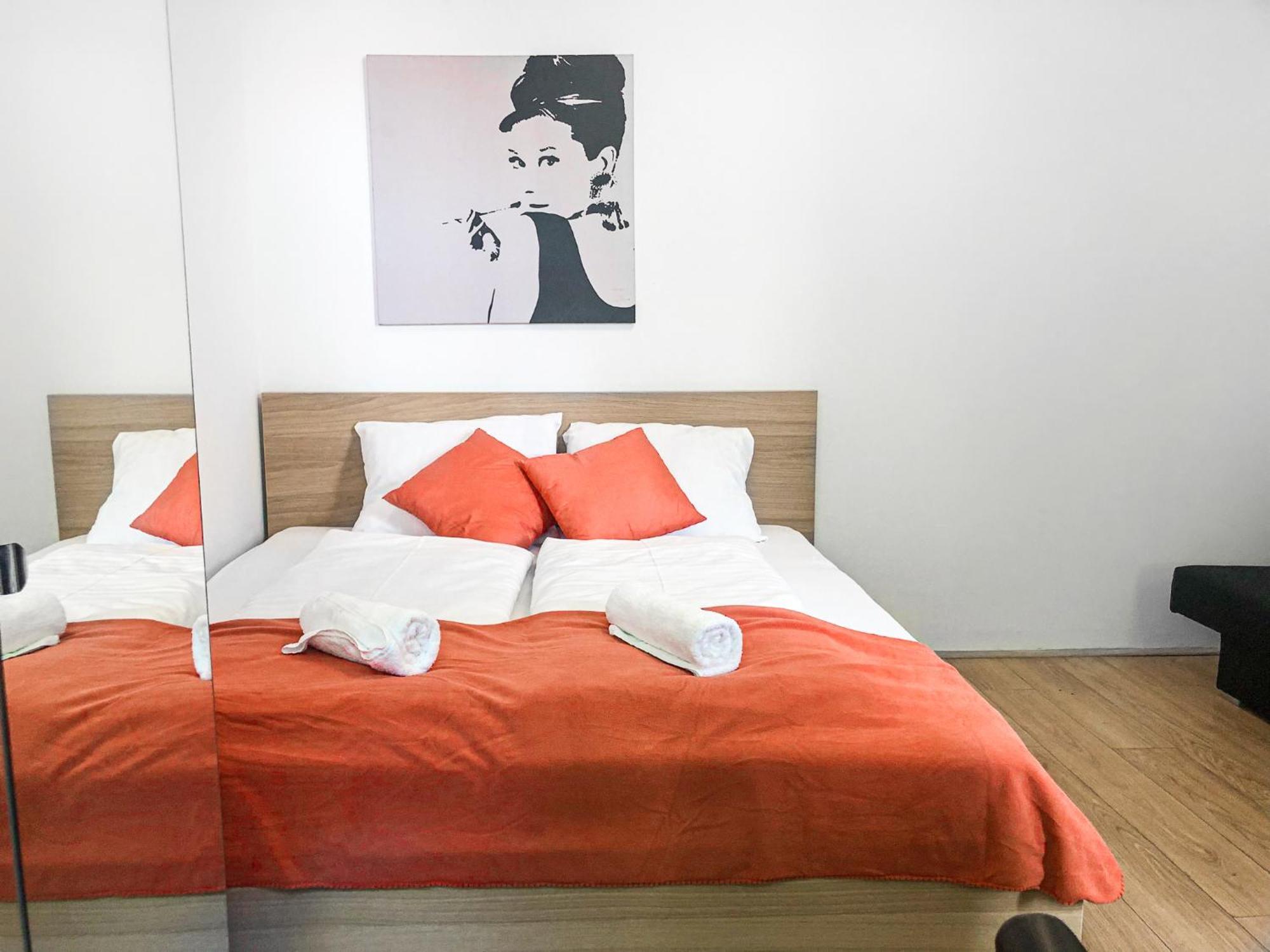 Lovely 2Br Shared Apartment, Enkplatz U3, 15Min To Center Відень Екстер'єр фото